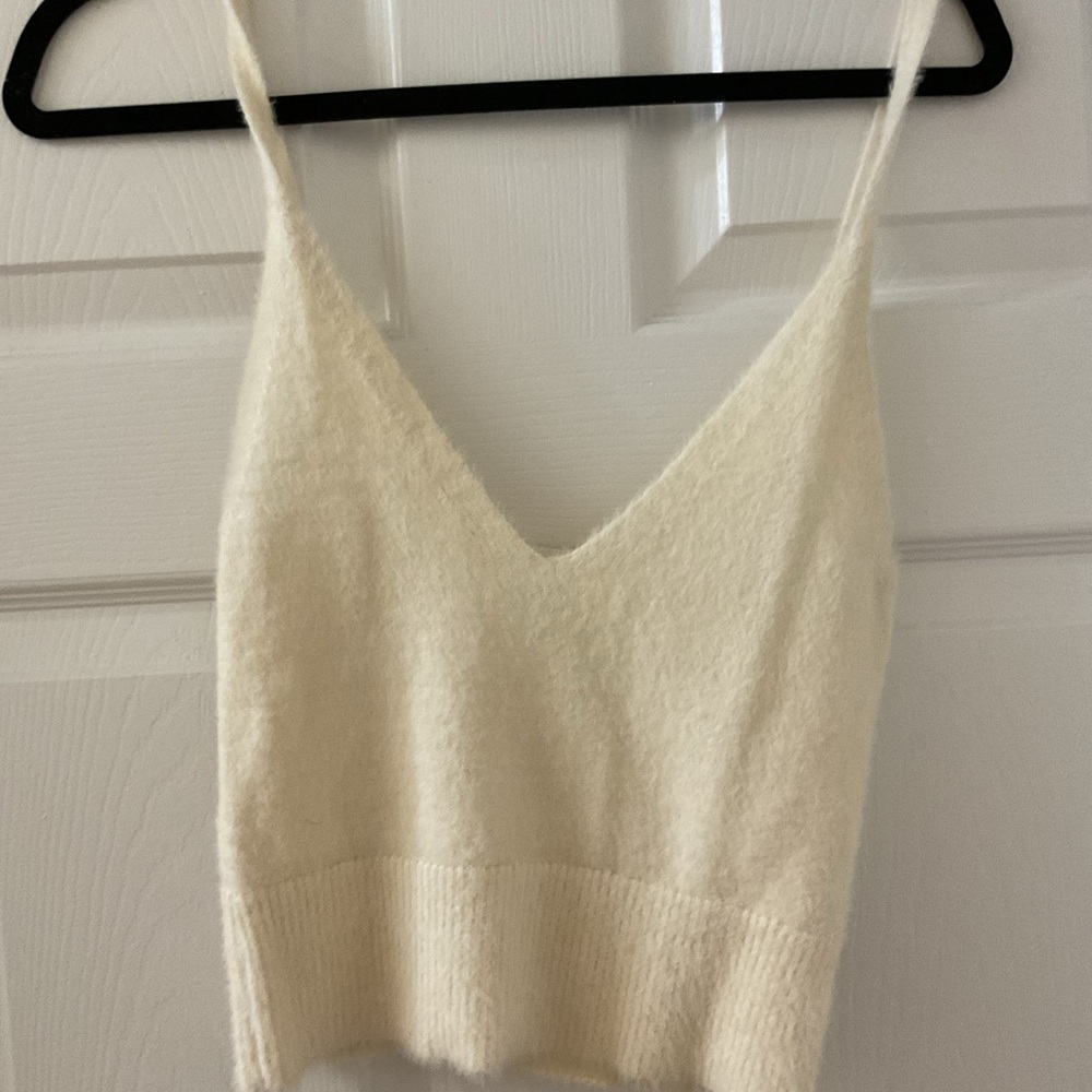 Chic Cream Knit Women's Camisole
